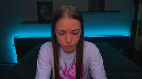 Snapshot of alexabarkley chatting on 26, 12, 2024 angel online show from 26, 12, 2024