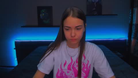 Snapshot of alexabarkley chatting on 20, 1, 2025 angel online show from 20, 1, 2025