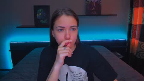 Snapshot of alexabarkley chatting on 31, 1, 2025 angel online show from 31, 1, 2025