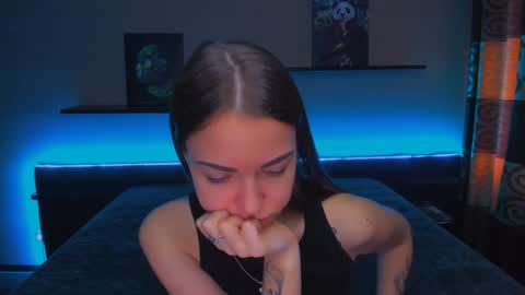 Snapshot of alexabarkley chatting on 5, 2, 2025 angel online show from 5, 2, 2025