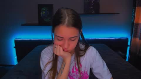Snapshot of alexabarkley chatting on 20, 2, 2025 angel online show from 20, 2, 2025