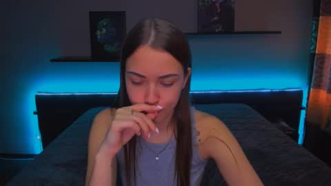 Snapshot of alexabarkley chatting on 25, 2, 2025 angel online show from 25, 2, 2025
