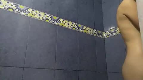 Snapshot of alexablu3 chatting on 17, 9, 2025 Alexa Blu3 online show from 17, 9, 2025