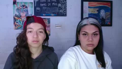 Snapshot of alexablu3 chatting on 8, 11, 2025 Alexa Blu3 online show from 8, 11, 2025