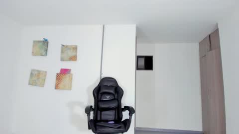 Snapshot of alexalovecastle1 chatting on 31, 1, 2025 Alexandra Castillo online show from 31, 1, 2025