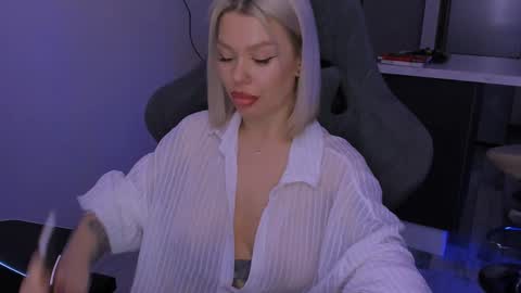 Alexa Mason online show from 6, 2, 2025