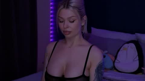 Alexa Mason online show from 10, 5, 2026