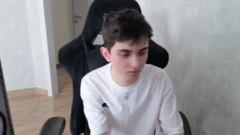 Alexander online show from 5, 4, 2026