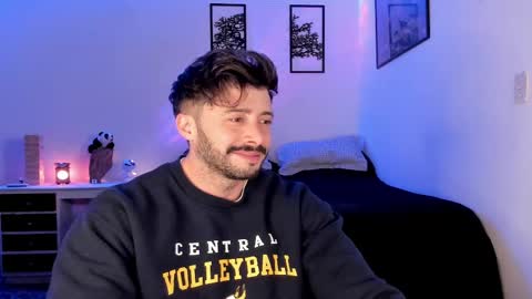 Snapshot of alexanderjaz chatting on 13, 9, 2025 Alexander Jaz online show from 13, 9, 2025