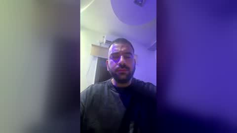 alexanderxxx97 online show from 19, 3, 2026