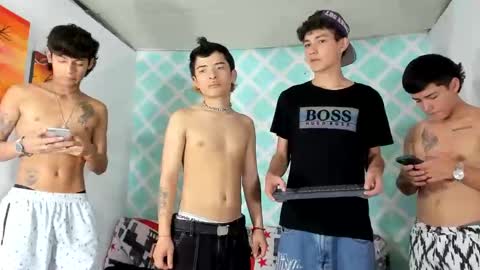 chicos hot online show from 12, 12, 2024