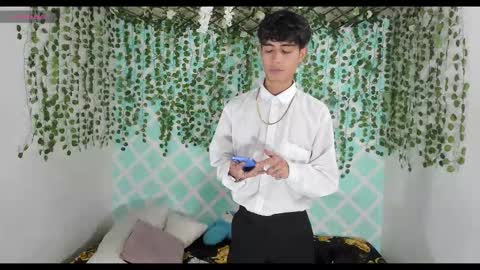 chicos hot online show from 14, 1, 2026