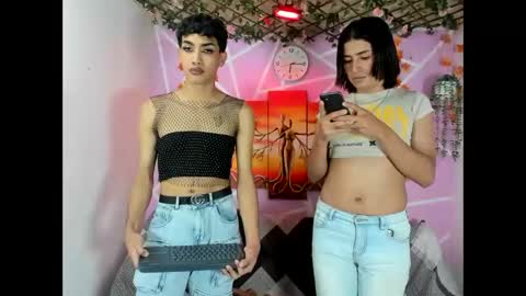 chicos hot online show from 3, 3, 2026