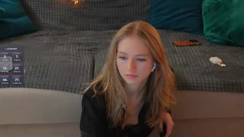 Snapshot of alexandra_demore chatting on 18, 2, 2025 Alexandra Demore online show from 18, 2, 2025