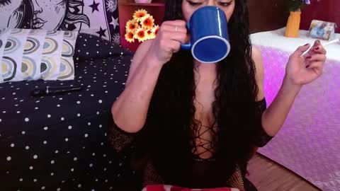 alexandra_jonas online show from 12, 5, 2026
