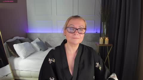 Alexandra online show from 12, 12, 2024