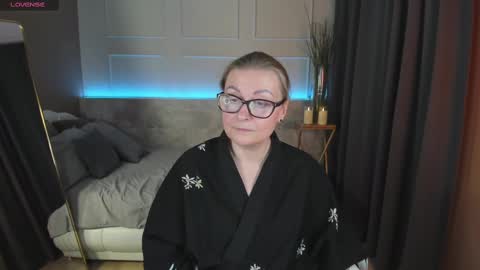 Alexandra online show from 2, 3, 2025