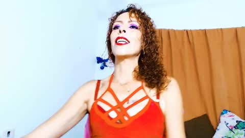 Snapshot of alexandrahornysexi chatting on 24, 10, 2025 alexandra online show from 24, 10, 2025