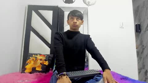 Alexandro online show from 7, 11, 2025