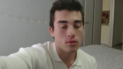 Snapshot of alexarti chatting on 5, 10, 2025 Alex online show from 5, 10, 2025