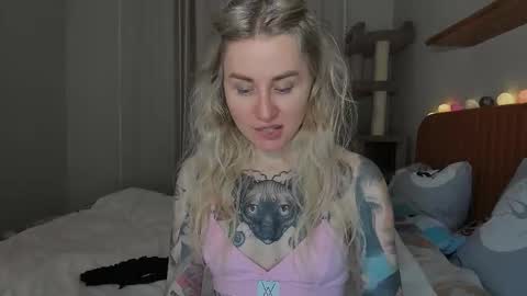 Snapshot of alexarush chatting on 6, 10, 2025 alexarush online show from 6, 10, 2025