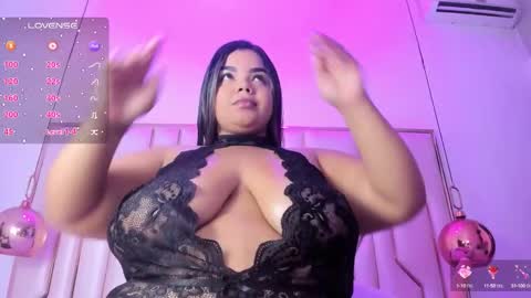 alexataylorr_ online show from 25, 9, 2025