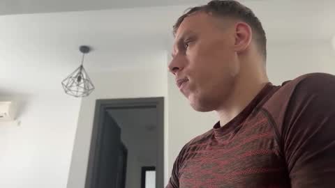 Snapshot of alexfit96 chatting on 21, 10, 2025 alexfit96 online show from 21, 10, 2025