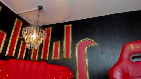 Alexiaa  Online 1430 to 2100 GMT-5 online show from 22, 2, 2025