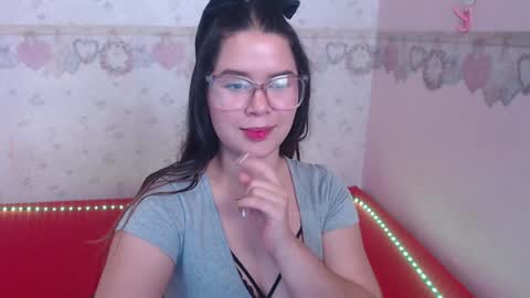 Alexia online show from 3, 1, 2025