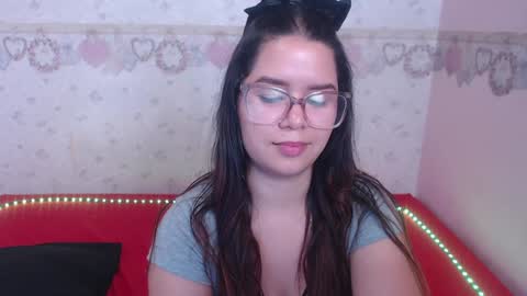 Alexia online show from 3, 1, 2025