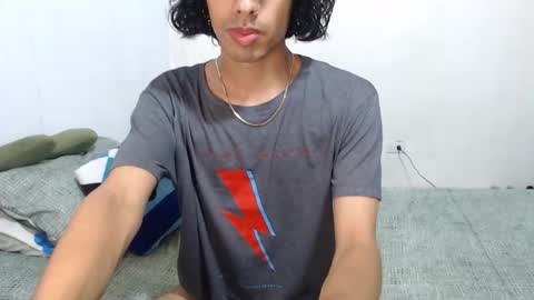 Snapshot of alexis21_ chatting on 26, 11, 2025 Alexis online show from 26, 11, 2025