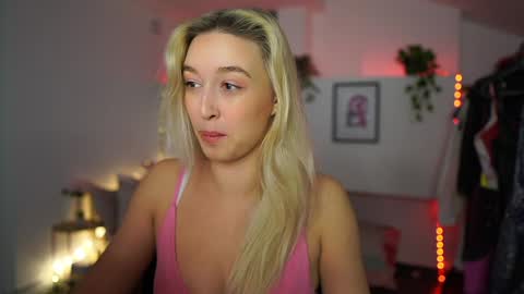 Alexis Texas online show from 1, 12, 2024