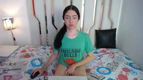 -- ALEXIS -- online show from 31, 10, 2025