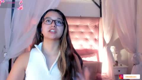 Snapshot of alexis_scott__ chatting on 5, 6, 2026 alexis_scott__ online show from 5, 6, 2026