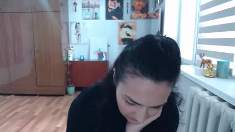 AlexisMillers online show from 9, 5, 2026
