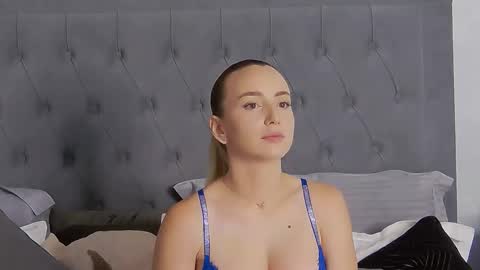 Alexis online show from 12, 10, 2025