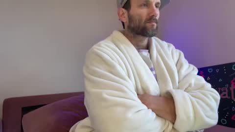 Snapshot of alexmanndickerson chatting on 16, 12, 2025 Alex Mann online show from 16, 12, 2025