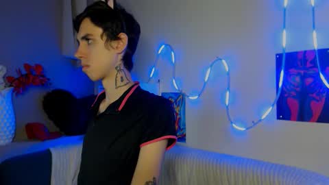 alexnaughty14 online show from 12, 10, 2025