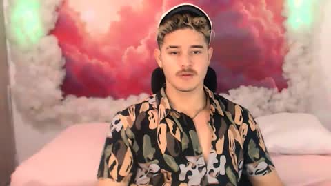 Snapshot of alexpierss chatting on 6, 10, 2025 Alex online show from 6, 10, 2025