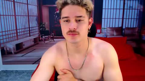 Snapshot of alexpierss chatting on 8, 10, 2025 Alex online show from 8, 10, 2025