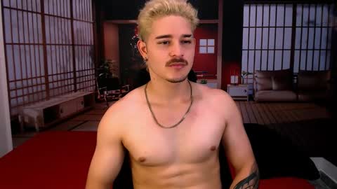 Snapshot of alexpierss chatting on 25, 10, 2025 Alex online show from 25, 10, 2025