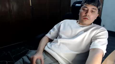 Snapshot of alexriversx chatting on 6, 6, 2026 Alexander online show from 6, 6, 2026