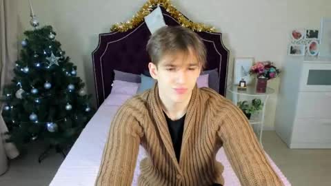 Snapshot of alexs_771 chatting on 30, 12, 2024 Dennis online show from 30, 12, 2024