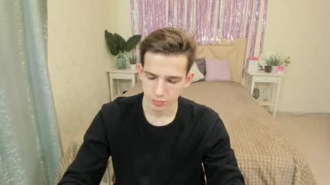 Snapshot of alexs_771 chatting on 26, 2, 2025 Dennis online show from 26, 2, 2025