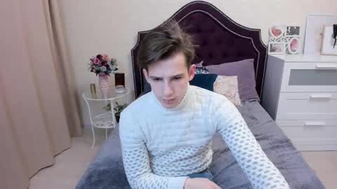 Snapshot of alexs_771 chatting on 10, 3, 2025 Dennis online show from 10, 3, 2025