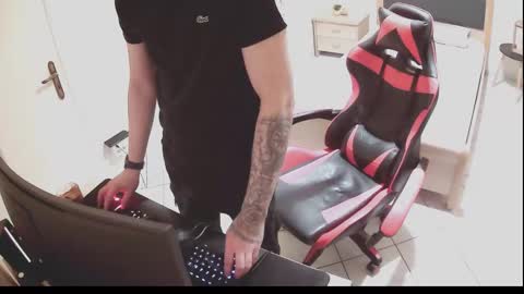 alexthepro00 online show from 2, 10, 2025