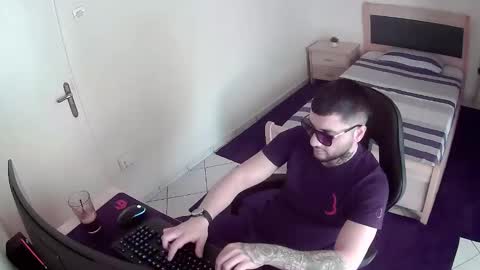 alexthepro00 online show from 3, 5, 2026