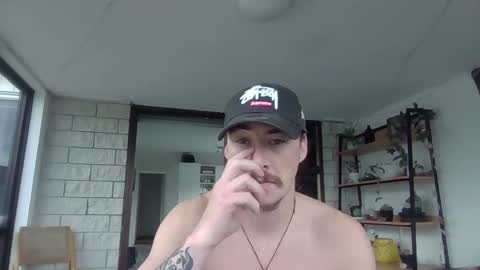 Snapshot of alexx1169 chatting on 4, 1, 2025 Alex online show from 4, 1, 2025