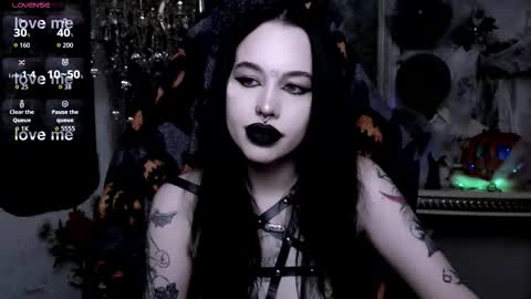 Snapshot of alexx_succubus chatting on 23, 10, 2025 Alexx Succubus online show from 23, 10, 2025