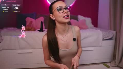 Snapshot of alexxisrae chatting on 8, 3, 2026 Alexxis Rae online show from 8, 3, 2026